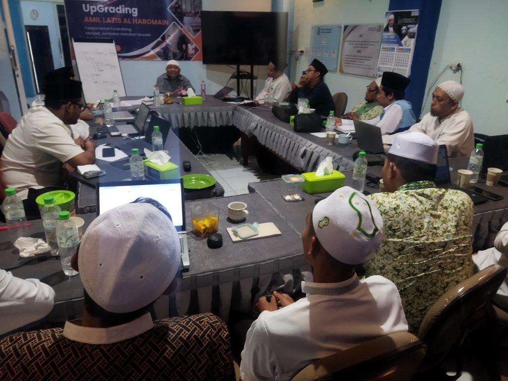 Bina Upgrading Amil, Naqieb Markazi : LAZIS harus SMART